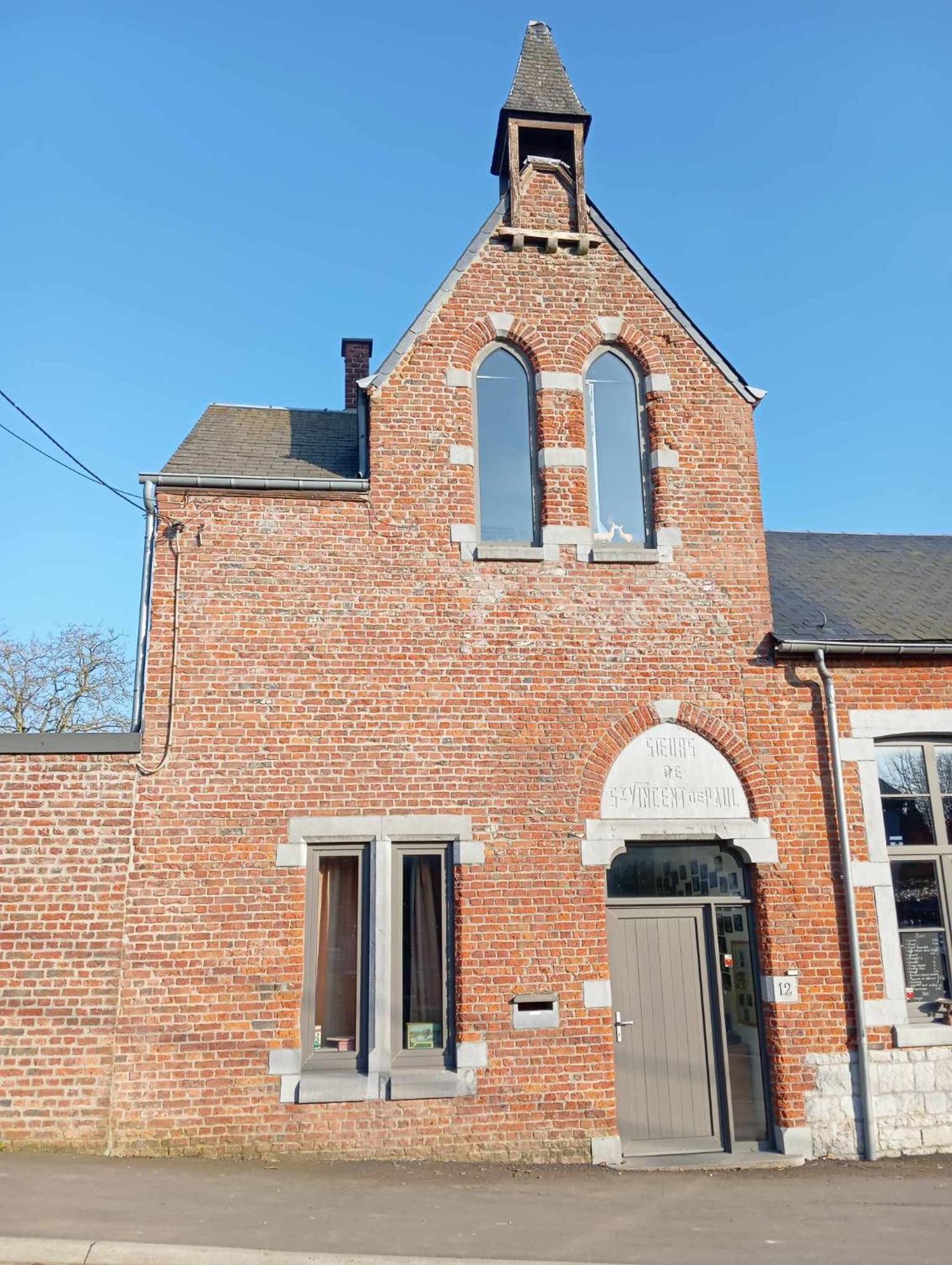 La Chapelle Acomodação com café da manhã Dinant Exterior foto
